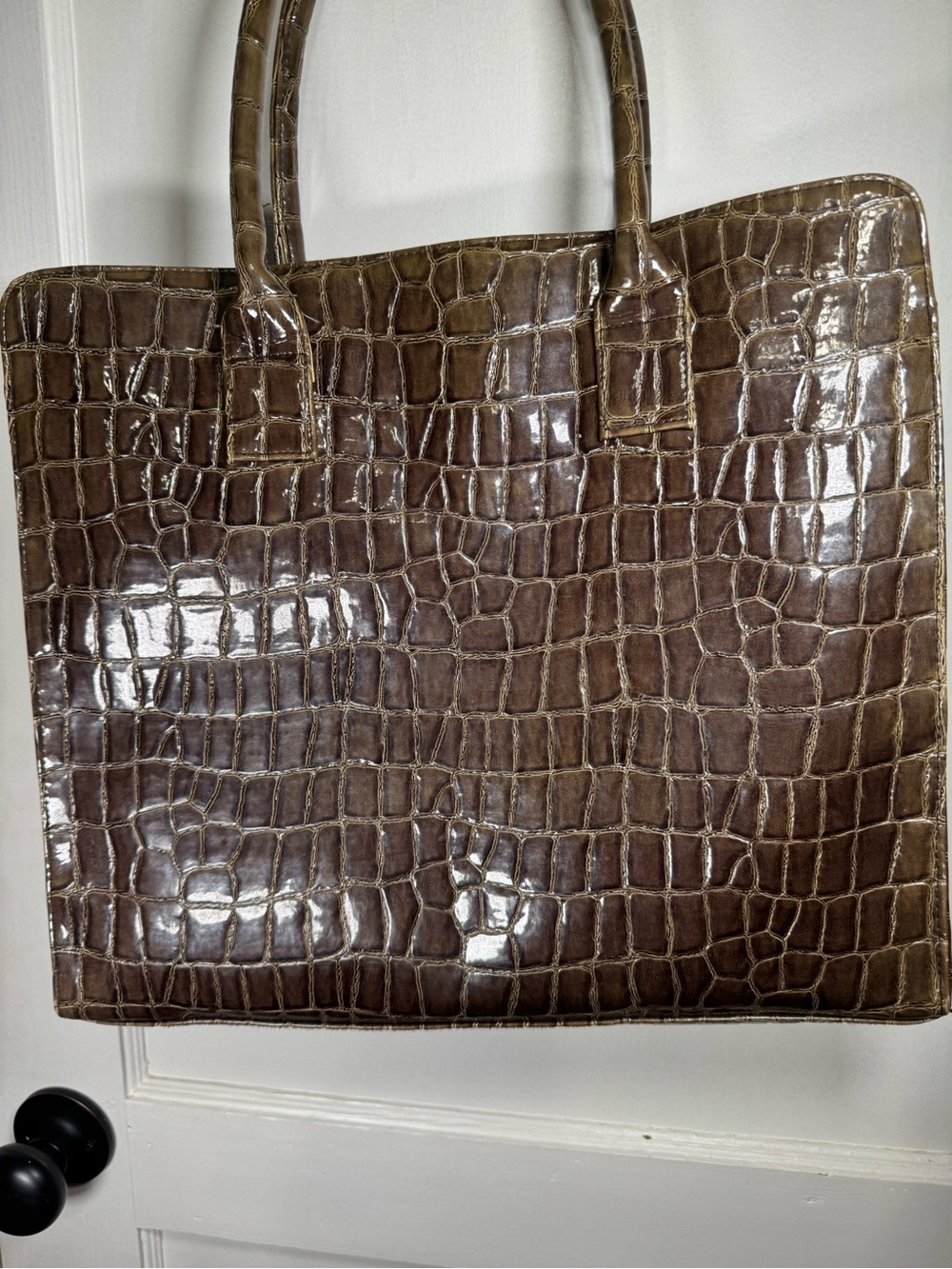 Murval Croc-Embossed Brown Patent Top-Handle Tote Laptop Bag - Picture 5 of 13